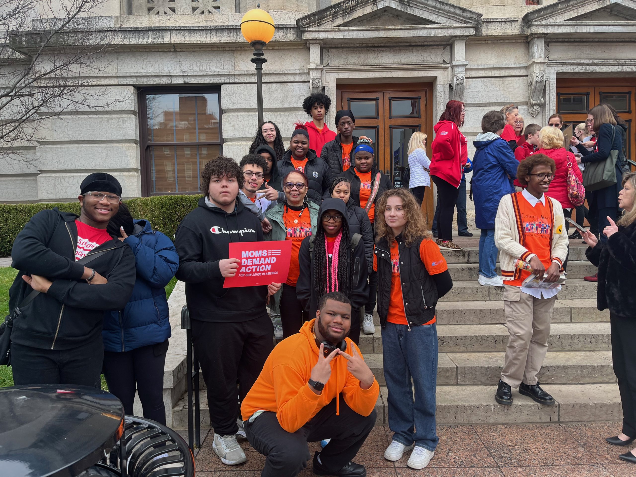 Students talk about gun violence with elected officials in Columbus