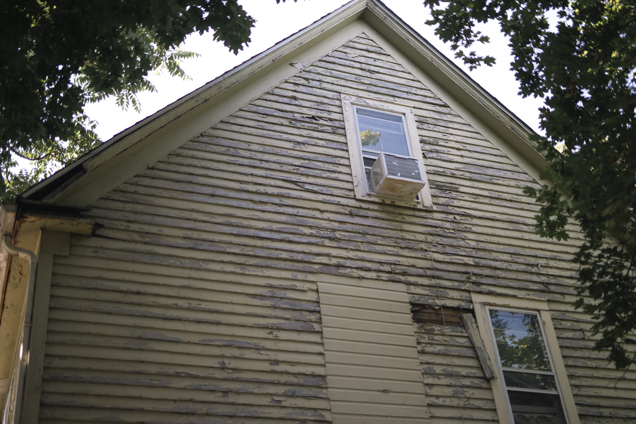Cuyahoga County forfeits nearly $1.2 million in lead paint grant